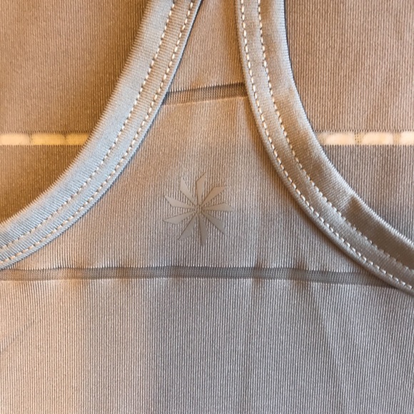 Athleta workout tank top - Picture 5 of 5